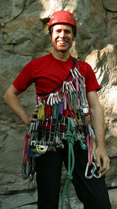 240px-climber_with_equipment.jpg